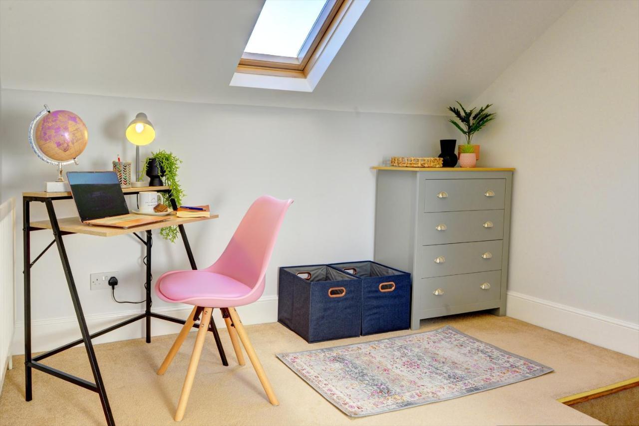 Regency Nest By Spa Town Property - Stylish 3 Bedroom Apartment On 2 Floors, Central Leamington Spa Exterior photo