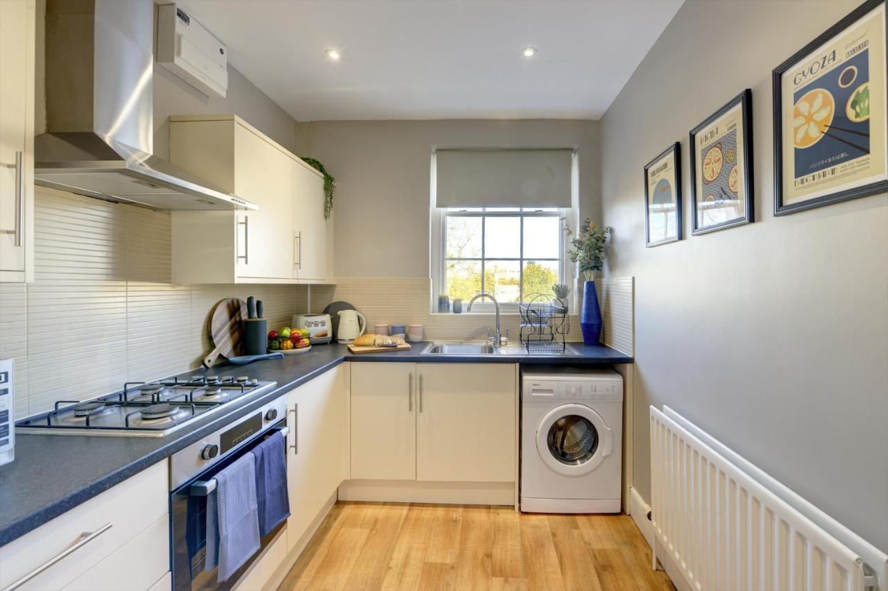 Regency Nest By Spa Town Property - Stylish 3 Bedroom Apartment On 2 Floors, Central Leamington Spa Exterior photo