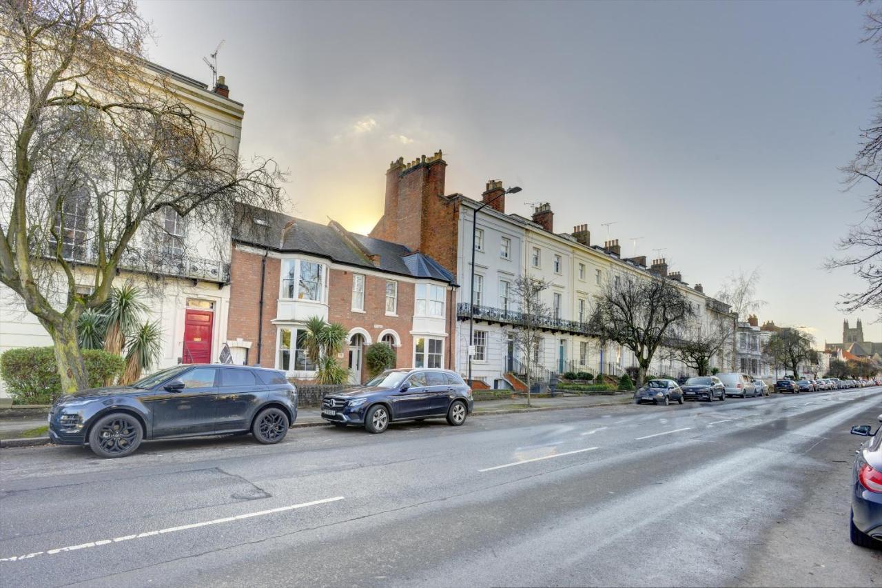 Regency Nest By Spa Town Property - Stylish 3 Bedroom Apartment On 2 Floors, Central Leamington Spa Exterior photo